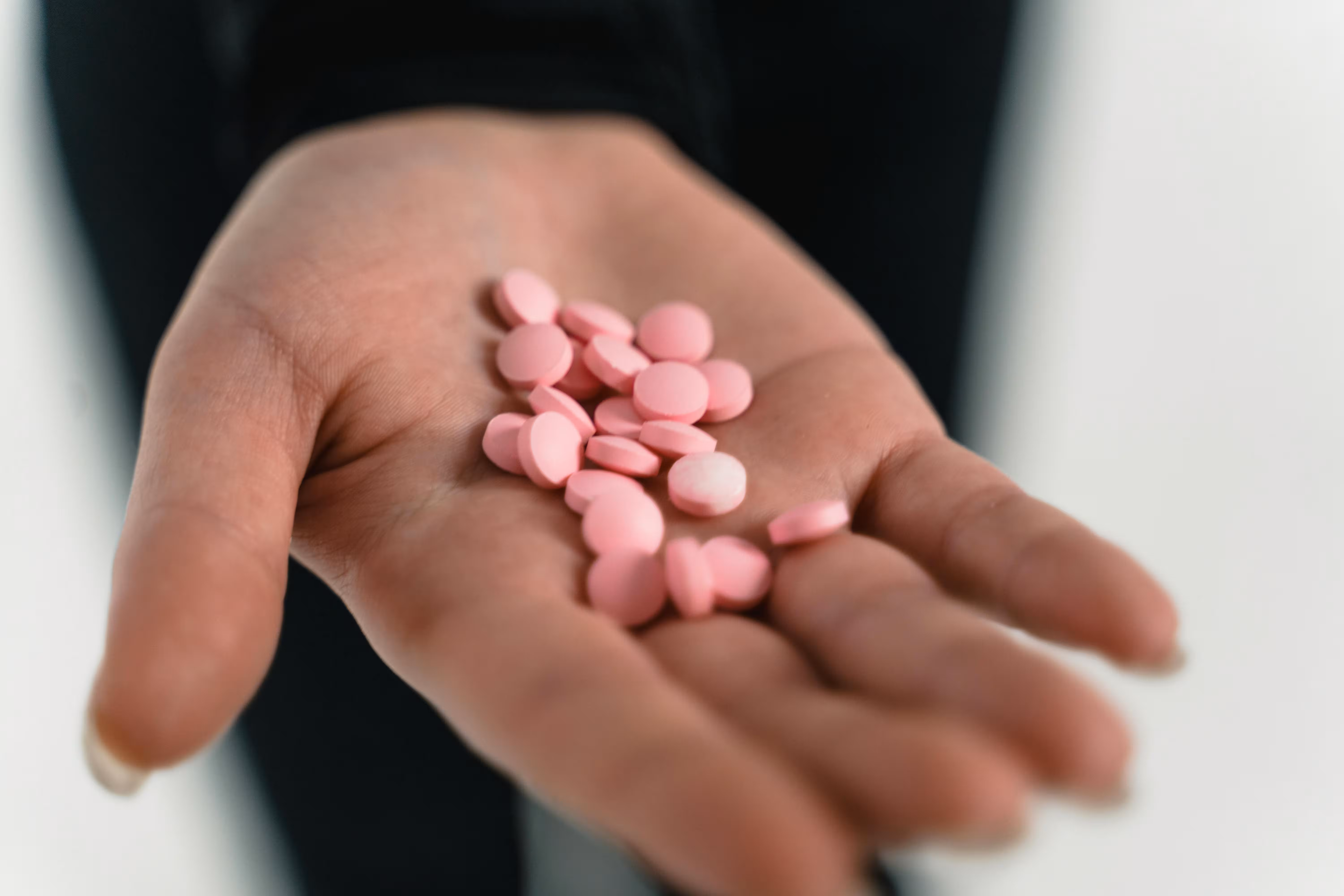 Pharmacies - Medications and health products
